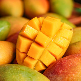 【顺丰包邮】海南树上熟贵妃芒  嫩滑香甜 4斤小果/精品果礼盒装