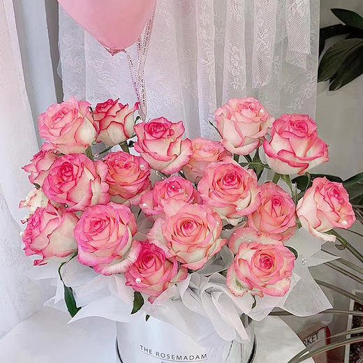 【顺丰冷链/中通空运/EMS空运】玫瑰鲜花任选4扎包邮 云南基地现采现发直发 每一款都是心动花 红玫瑰 黄玫瑰 卡布玫瑰 商品图0