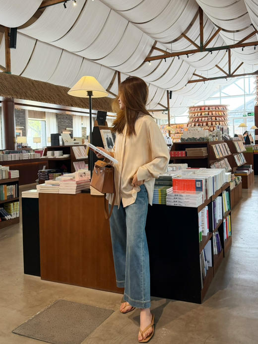 2604211    剪标 真丝衬衫  宽松素绉段 商品图6