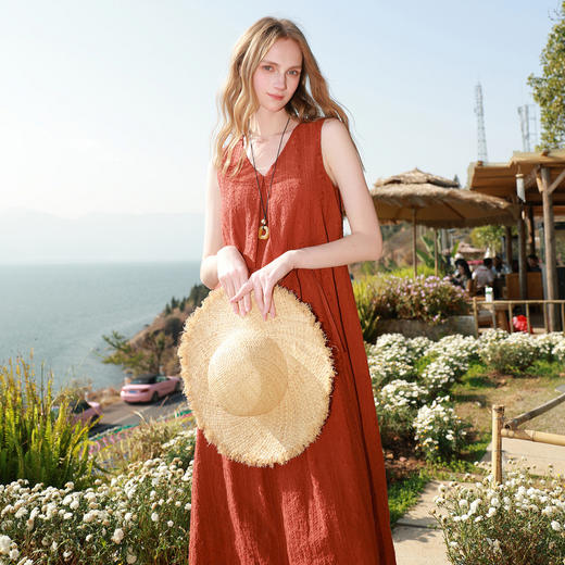 【100棉】三彩2026夏季新款绣花连衣裙无袖V领宽松A字裙长裙M 商品图3