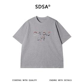 SDSA男装2026新款轻奢简约彩色刺绣字母圆领短袖T恤纽扣装饰百搭