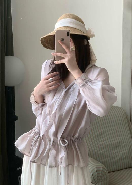 【门店同款】ENJOY春季温柔荷叶边V领上衣 170695351 商品图1