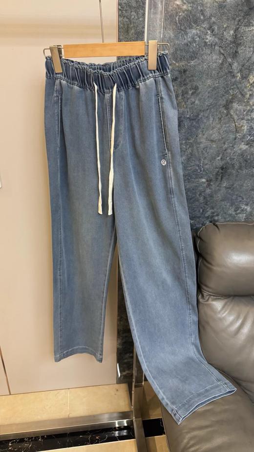 F040933春夏季新款宽松软糯丝滑透气凉感百搭天丝牛仔直筒阔腿裤 商品图0