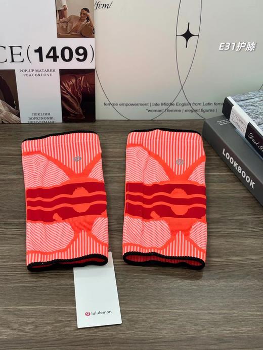 F040931新款专业级保而防护透气硅胶弹簧条综合运动护膝 商品图4