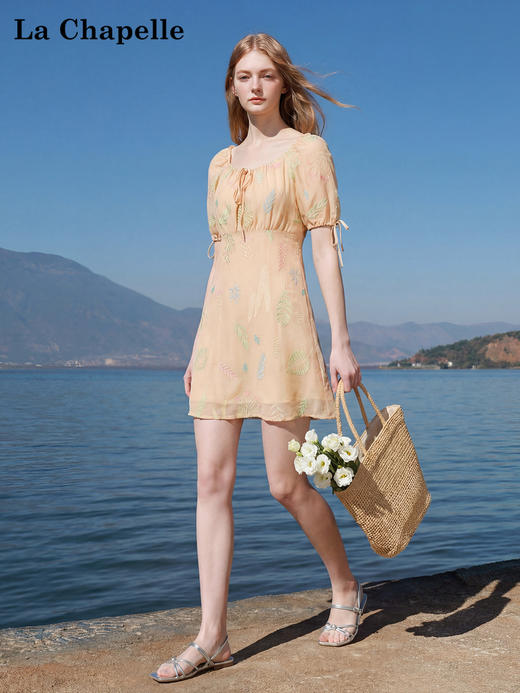 天猫同步【清野织夏】拉夏贝尔/La Chapelle复古绣花方领两穿系带连衣裙夏季高腰显瘦a字中长裙 商品图3