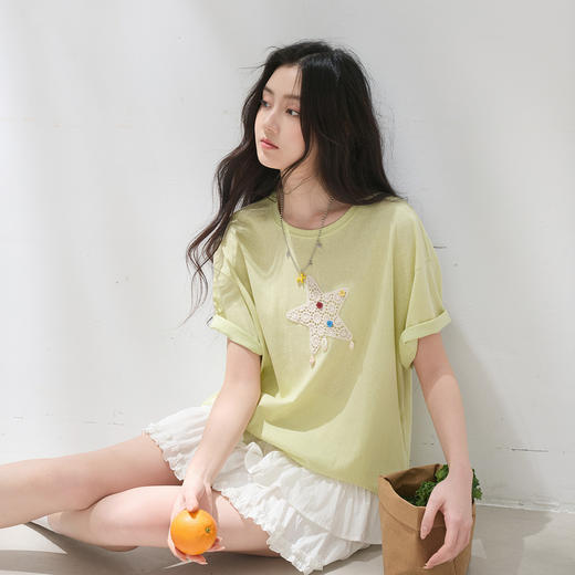 三彩2026夏季新款减龄星星花边贝壳T恤简约宽松落肩袖套头衫M 商品图1