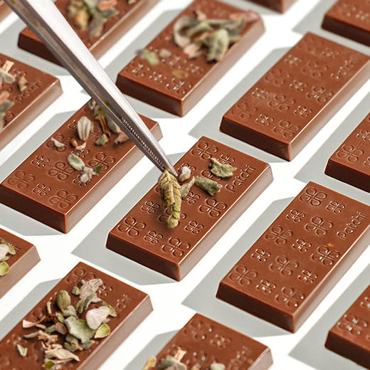 PATCHI 芭驰混合口味薄片巧克力礼盒 205g GSB0005 商品图4