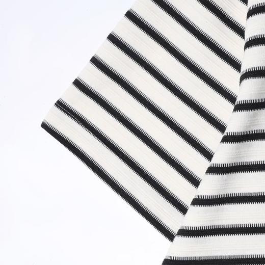 SDSA男装2026新款高贵轻奢宽松撞色条纹小V翻领短袖T恤百搭时尚 商品图3