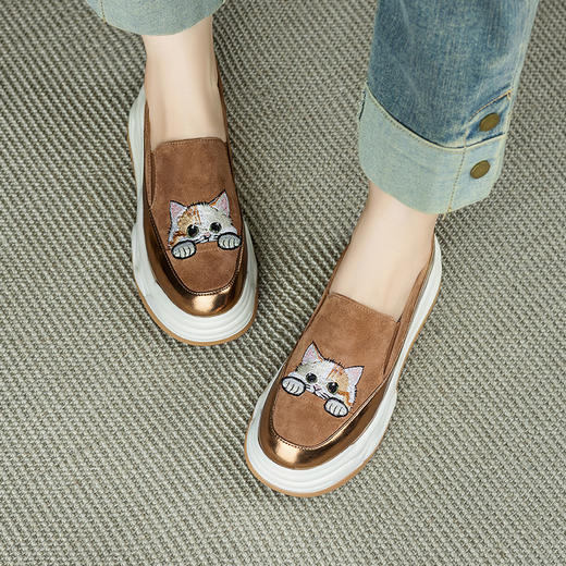【预售5天】新款圆头拼色可爱猫咪松糕底小个子增高深口减龄乐福鞋YX&S002 商品图2