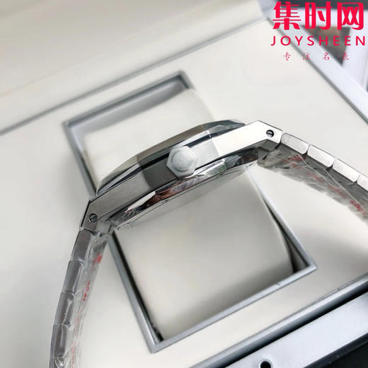 【奢华运动 标杆产物】爱彼皇家橡树15500系列 男士腕表 表径41mm
【机芯】搭载进口西铁城 商品图6