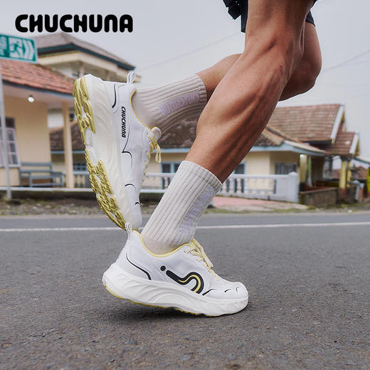 CHUCHUNA丘丘纳 【宽楦缓震瞬穿】全地形亲子户外宽楦缓震瞬穿跑鞋 商品图0