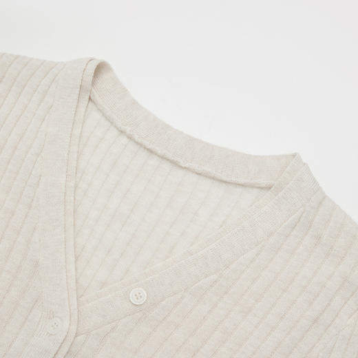 西遇简约气质v领2026夏新款系扣针织衫减龄内搭洋气v领上衣女T恤H0060247 商品图5