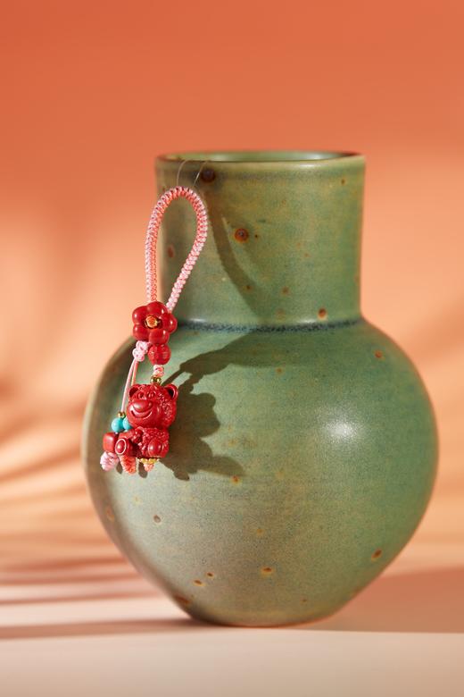 一周发货【包挂】天然朱砂平安扣挂件，草莓熊朱砂包挂 没有烦恼，朱砂文昌塔包挂，学生书包挂件 学业进步考试必备 送孩子送考生~ 商品图5