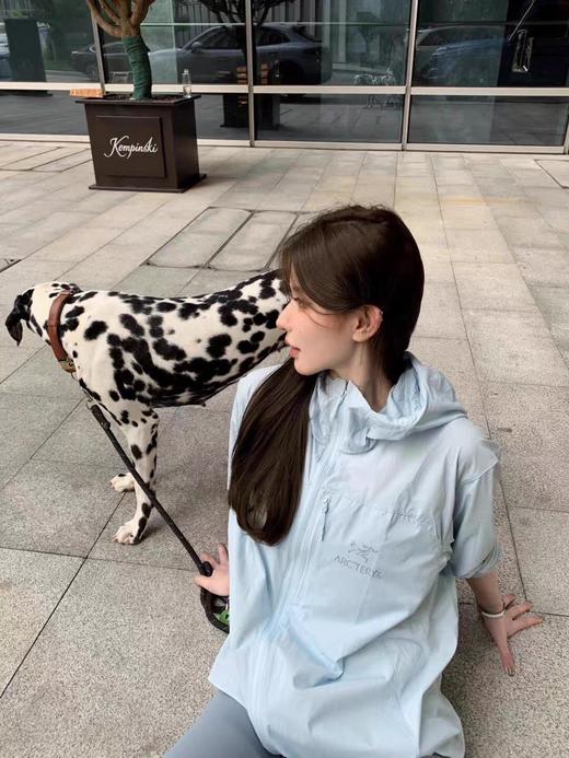 始祖鸟   Squamish 连帽皮肤衣男女同款 商品图7