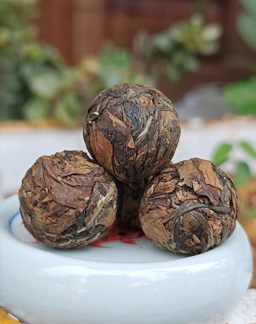 周五秒杀 / 2016年冰岛古树老白茶龙珠  药香明显 厚实饱满  数量有限（仅3公斤） 商品图1