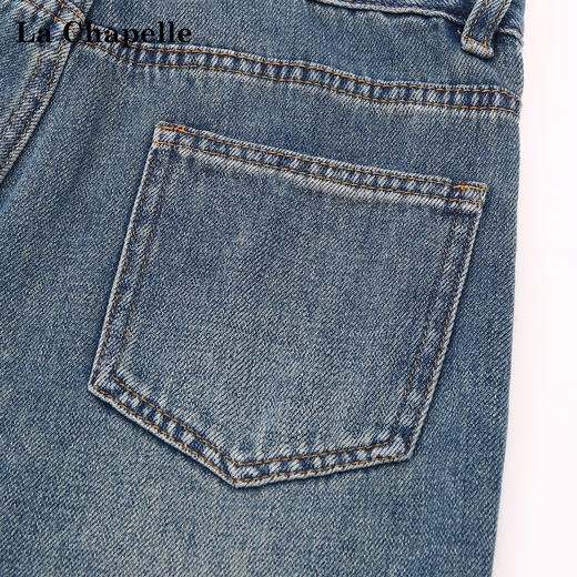 天猫同步【时髦卷边！】拉夏贝尔/La Chapelle梨型显瘦高腰一粒扣裤袢卷边设计棉质九分直筒百搭牛仔裤 商品图4