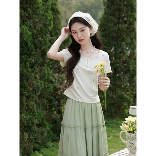 鹿向南「花语」杏色立体花朵短袖T恤夏季新款修身显瘦甜美女上衣 商品图3