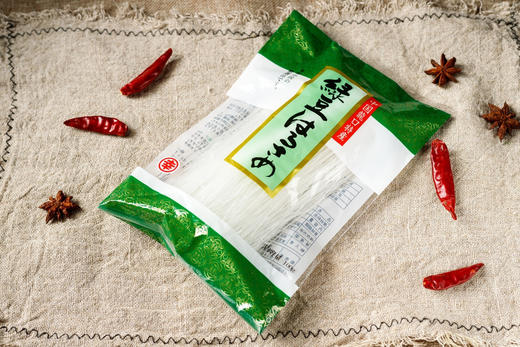 舌尖上的非遗❗山东老字号！名声响四方！【冠珠出口级龙口粉丝】6袋送4袋马铃薯粉丝 炒一盘粉丝，直流口水😋 根根分明，Q弹有嚼劲🌀一口顺滑🍲久煮不糊更加入味❗ 商品图2