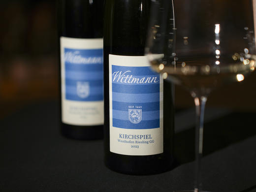 【99分】德国莱茵黑森2023年维特曼酒庄鸣钟园雷司令干白葡萄酒 商品图4