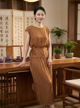 SC2HB01_栗壳色_上衣_夏季_圆领盖肩无袖腰带收腰宽松垂感_高级女装_BERNIEELEN 伯妮斯茵