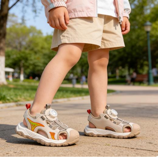 🥰英氏大牌儿童凉鞋！❗️透气溯溪，护趾防摔，夏季玩水必备✨【英氏YeeHo0童鞋透气包头凉鞋系列】缓震护足，透气防臭，💦给孩子夏日舒适脚感  商品图1