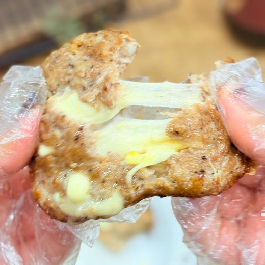 瀑布拉丝🧀瞬间爆浆~【安佳芝士汉堡排】 好吃到一秒光盘！解冻即烹～空气炸锅｜烤箱｜平底锅，轻松搞定✨在家也能做出餐厅级爆汁汉堡排，懒人必囤！ 商品图1