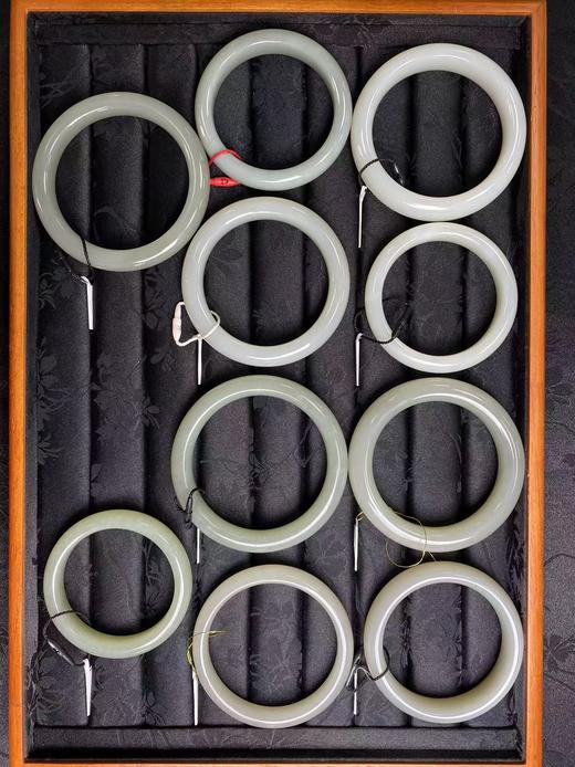 【ZOXE专属】青白玉 手镯合集，3-5天发货，48小时鉴赏期 商品图0