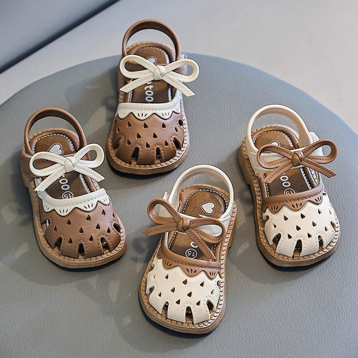 【透气舒服！不硌脚】女宝宝凉鞋夏女童塑料防尿软底防滑中小童学步婴儿凉鞋。xb 商品图0