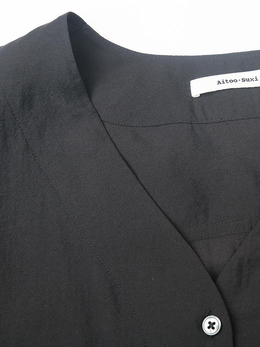 极简通勤黑色 V 领抽绳衬衫 + 高腰大摆半身裙 夏季薄款透气宽松显瘦套装 商品图1