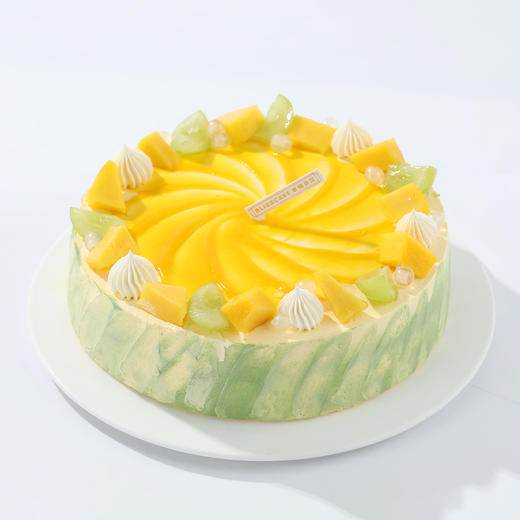 【芒果鲜果乐园】夏日清新芒果蛋糕，把芒果的香甜、椰肉爆珠的Q弹、奶油的绵密，融入松软的蛋糕胚中，口感层层递进，让人吃一口还想吃 商品图2