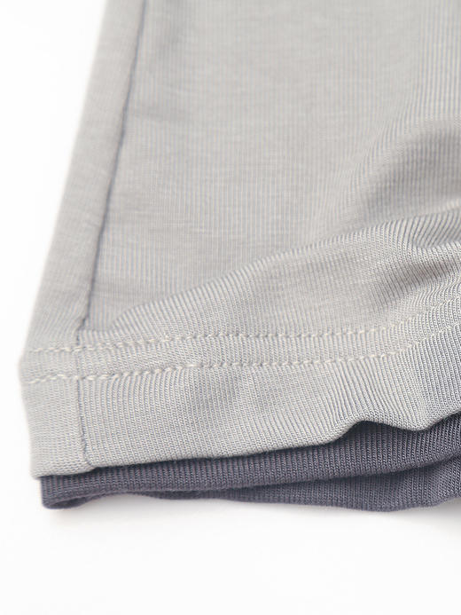 极简通勤假两件撞色圆领 T 恤 坑条肌理 夏季修身显瘦短款辣妹风打底衫 商品图4