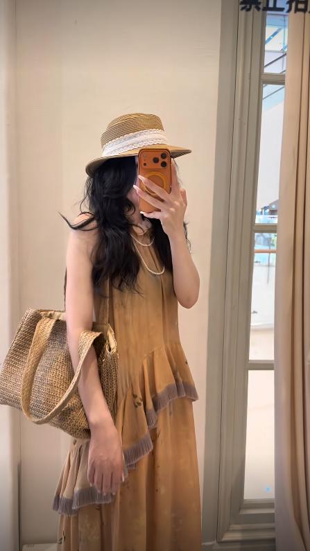 【门店同款】ENJOY夏季烟杏鎏叶流苏长裙 171147568 商品图1