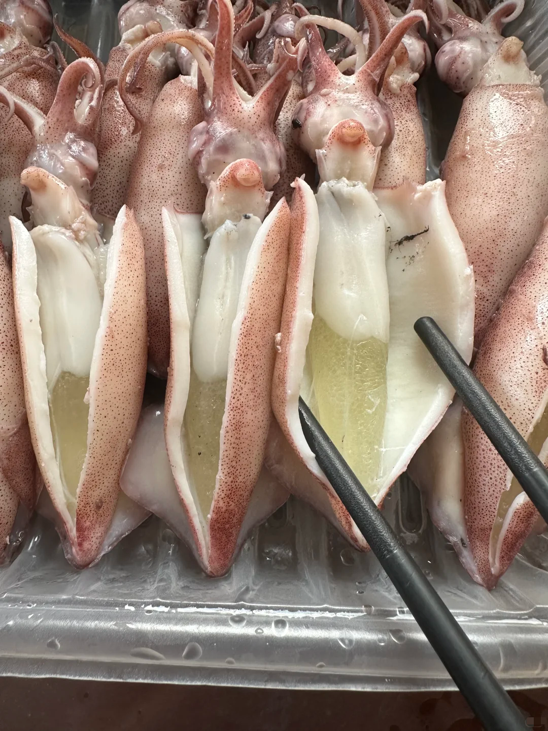 & 精品带籽鱿鱼🦑品质一级棒👍个个带籽味道更绝😋活冻