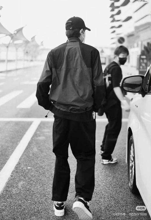 一店d 福利❗️独家爆款皮肤衣𝐃𝐫𝐨𝐩 𝟎𝟕给大家福利搞一波 原版啥样我们啥样 没区别 咱家独家🐦的底气 商品图5