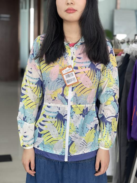 奥索卡 女 女款超轻风衣 285488【库存有限，如无货将做退款，介意慎拍！】 商品图0