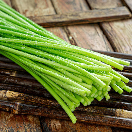 【新鲜红帽蒜薹】】现摘现发，质地脆嫩，品质味道远远高于冷库蒜薹 商品图4