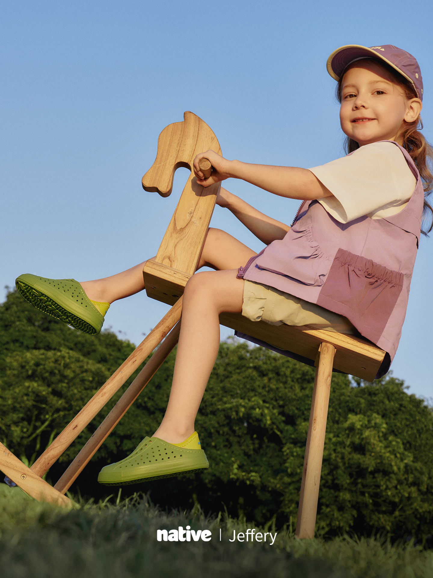 Native儿童海藻Jeffery洞洞鞋