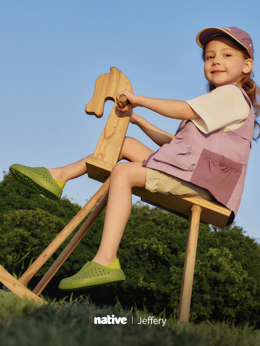 Native儿童海藻Jeffery洞洞鞋 商品图0