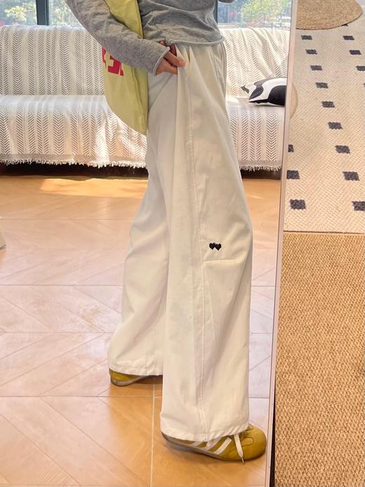 <曾小咸推荐> 4.11新品上新 刺绣爱心工装速干裤 日常价109！！ 活动价79！【预售款，预计7-15天发货】 商品图0