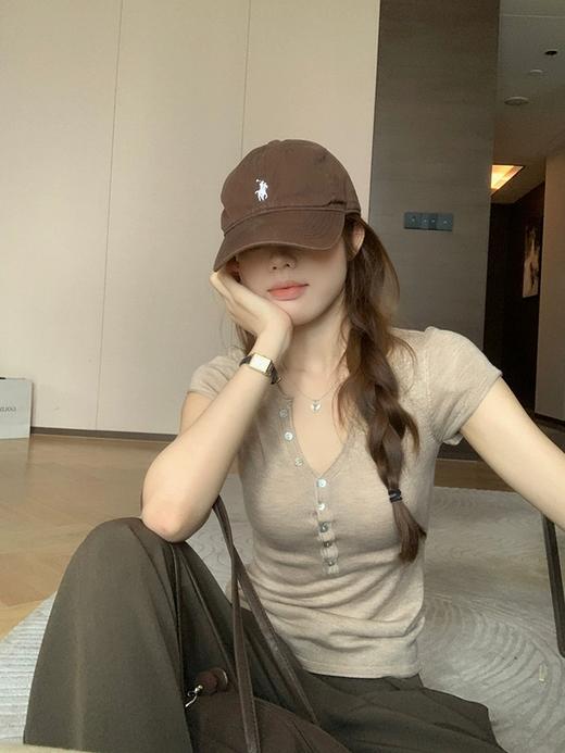 <曾小咸推荐> 4.11新品上新 辣妹半开领修身针织短袖 日常109！ 活动价79！！【预售款，预计3-15天发货】 商品图12