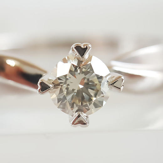 ENZO周大福 AU750白金时尚简约四爪款0.32克拉钻石戒指 14号（戒圈可改）180326TJ02 商品图2