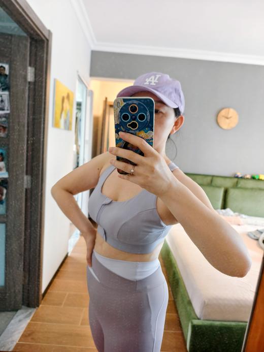 【运动必备】【一秒穿脱，稳固减震】春夏新款女高强度运动内衣前拉链跑步防震健身瑜伽服上衣背心外穿一体式固定杯运动内衣 商品图6