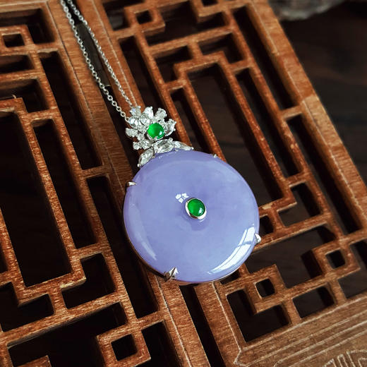 【天然正品】A货翡翠AU750收藏级白金镶钻镶天然细腻糯种浓紫罗兰平安扣翡翠吊坠项链010426NJT02 商品图5
