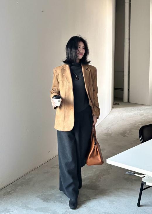 【门店同款】ENJOY冬季复古绒面羽绒里西装 168197484 商品图1