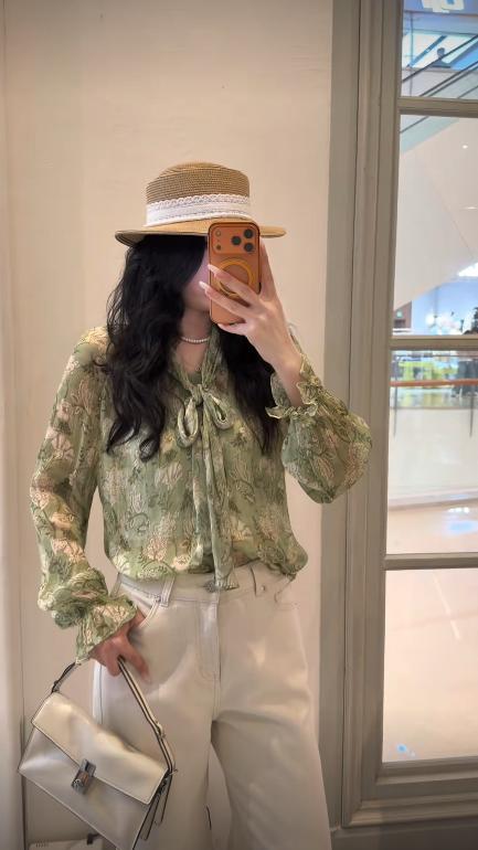 【门店同款】ENJOY夏季松茶野蔓飘带上衣 171195527 商品图0