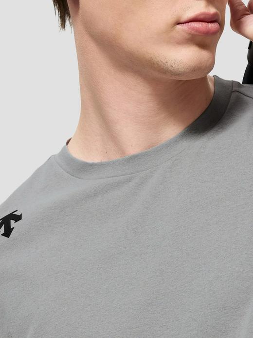 点此购买 迪桑特TRAINING系列夏季男士TOUGH吸湿速干运动短袖T恤 bk 344728 商品图5