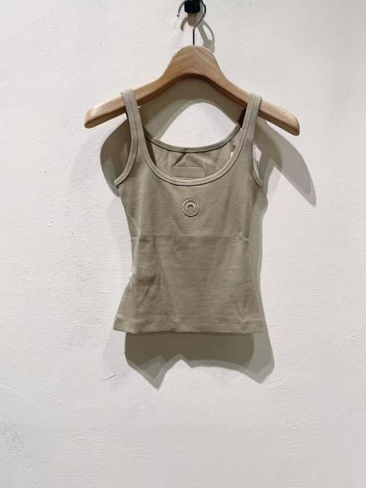 女款月亮背心上衣lv 商品图0