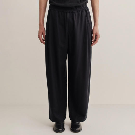 A Kind of Guise WIDE TROUSERS 意大利制厚天丝面料宽松阔腿裤 商品图0