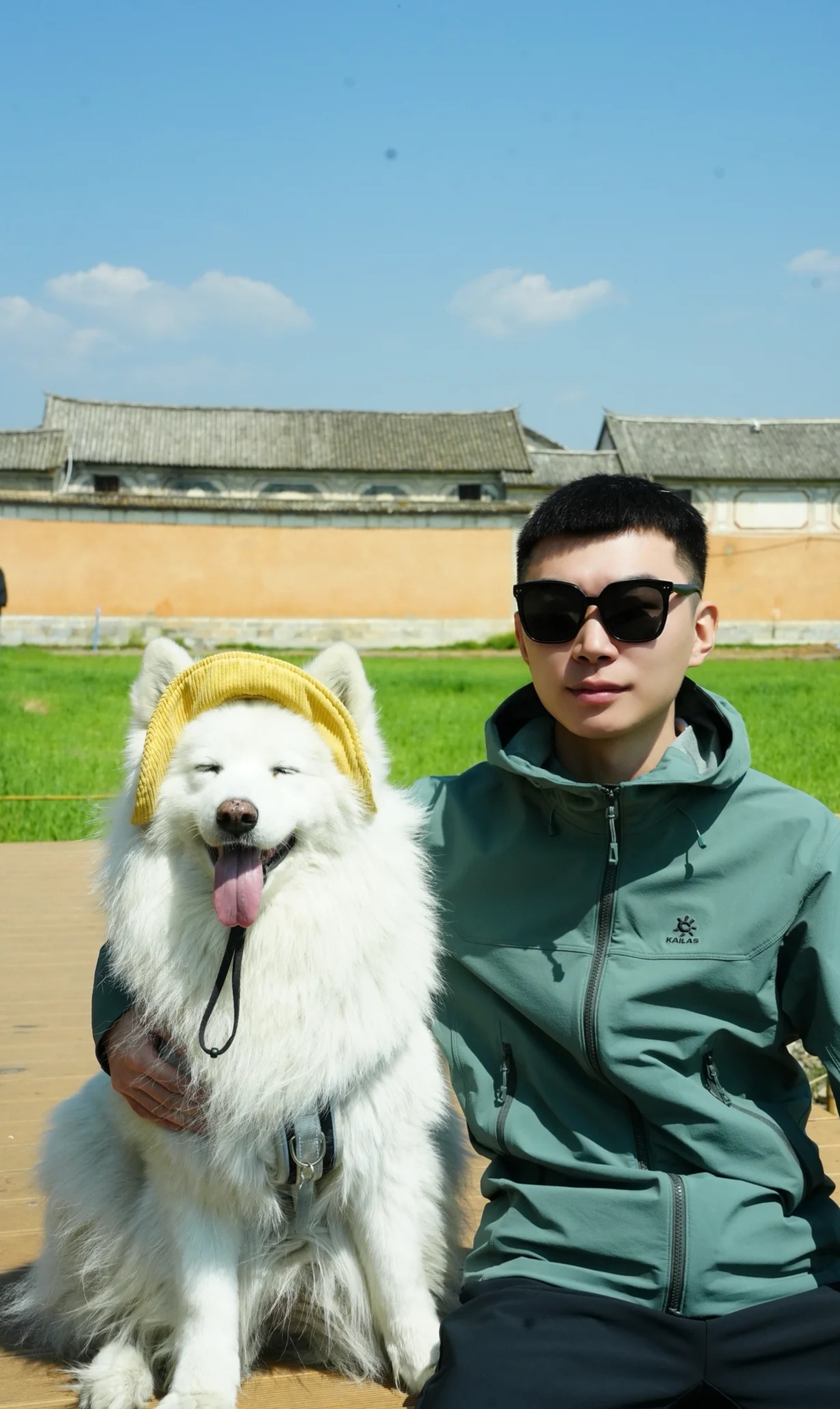 出口原单男女同款凯乐石连帽户外三防冲锋衣