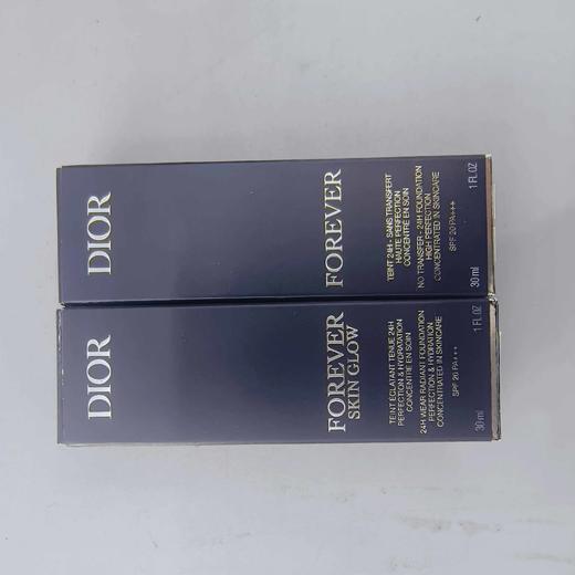 克丽丝汀迪奥凝脂恒久粉底液 30ml 商品图0